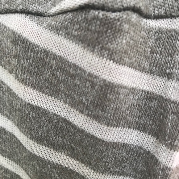 L Lularoe Sarah - Picture 3 of 3